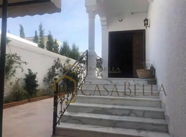 Une luxueuse villa à khzema OUEST